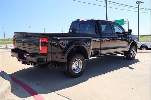 2025 Ford F-350 Lariat