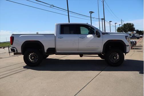 2024 GMC Sierra 2500 Denali