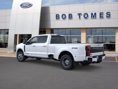 2026 Ford F-350 Platinum