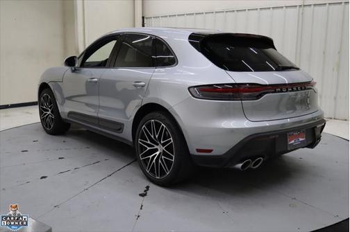 2023 Porsche Macan Base