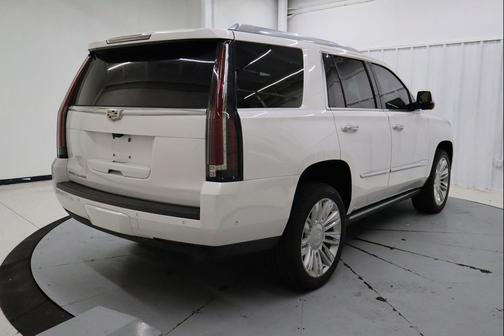2020 Cadillac Escalade Platinum