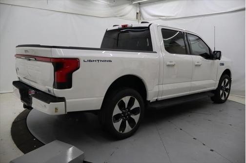 2025 Ford F-150 Lightning Platinum