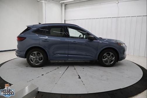 VAPOR BLUE METALLIC 2024 Ford Escape ST-Line