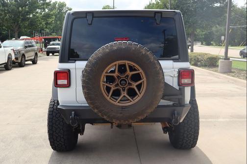 Bright White Clearcoat 2019 Jeep Wrangler Unlimited Sport