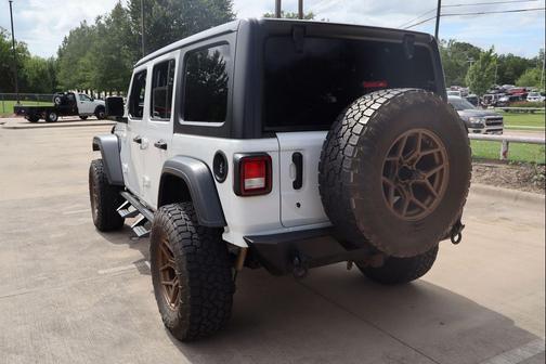 Bright White Clearcoat 2019 Jeep Wrangler Unlimited Sport