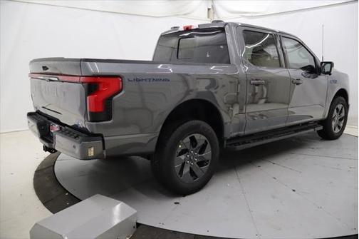 2025 Ford F-150 Lightning LARIAT