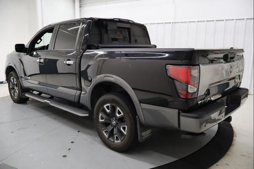 2021 Nissan Titan Platinum Reserve