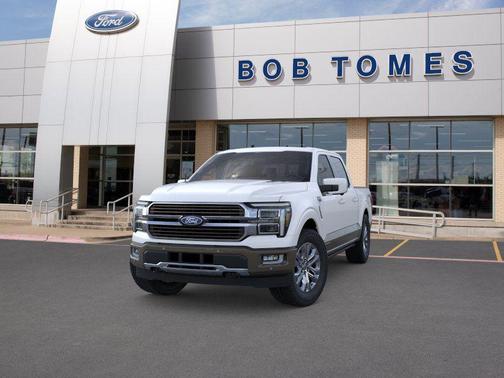 STAR WHITE METALLIC TRICOAT 2026 Ford F-150 King Ranch