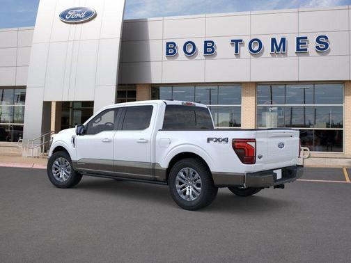 STAR WHITE METALLIC TRICOAT 2026 Ford F-150 King Ranch