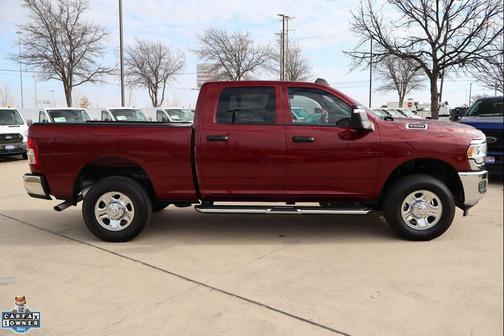 2024 RAM 2500 Tradesman Crew Cab 4x4 6'4' Box