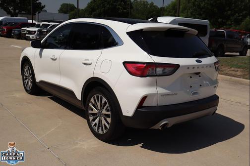 Star White Metallic Tri-Coat 2020 Ford Escape Titanium