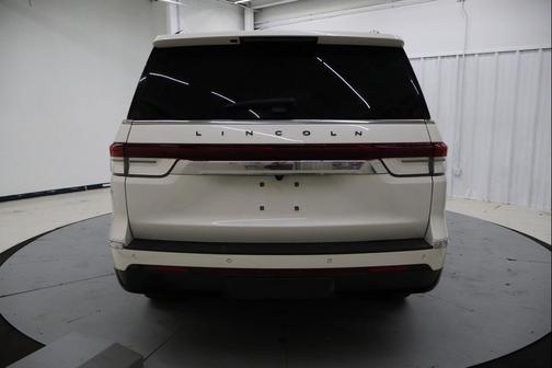 2024 Lincoln Navigator Black Label