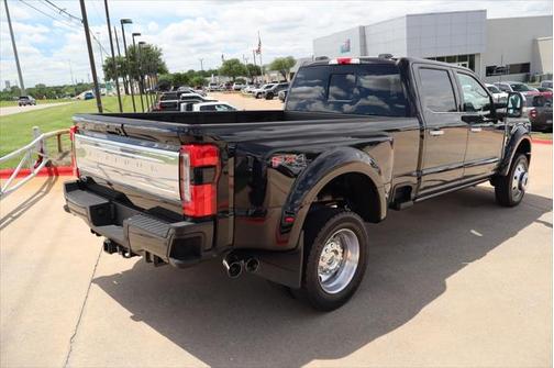 2025 Ford F-450 Platinum