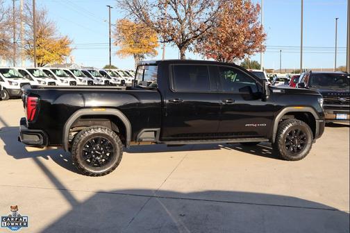 2024 GMC Sierra 2500 AT4