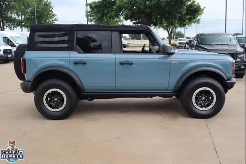 AREA 51 2021 Ford Bronco Badlands