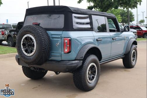 AREA 51 2021 Ford Bronco Badlands