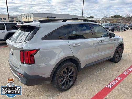 2023 Kia Sorento SX