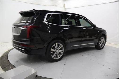 2023 Cadillac XT6 Premium Luxury FWD