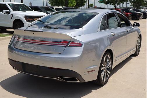 SILVER RADIANCE CLEARCOAT 2020 Lincoln MKZ Reserve