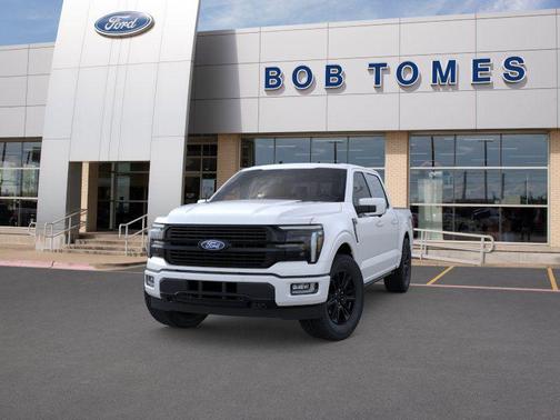 STAR WHITE METALLIC TRICOAT 2026 Ford F-150 Platinum