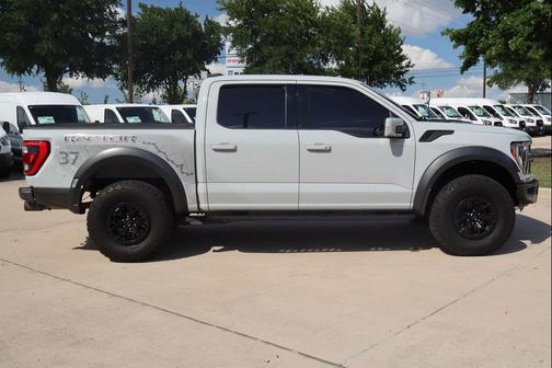 AVALANCHE 2023 Ford F-150 Raptor