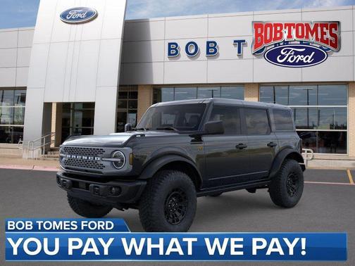 SHADOW BLACK 2026 Ford Bronco Badlands