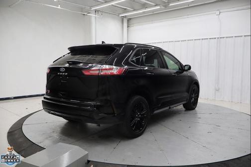 2022 Ford Edge ST Line