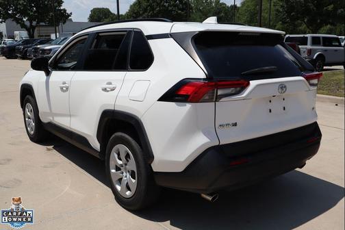 Super White 2019 Toyota RAV4 LE