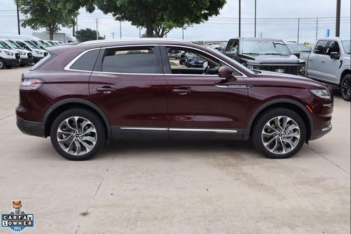 BURGUNDY VELVET MET TC 2023 Lincoln Nautilus Reserve