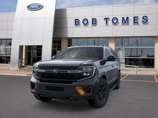 Agate Black Metallic 2026 Ford Expedition Tremor