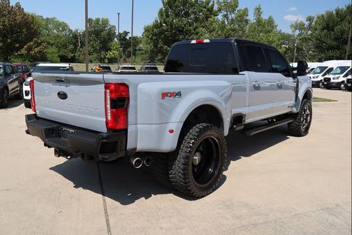 2024 Ford F-450 Lariat