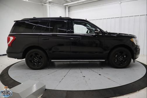 AGATE BLACK METALLIC 2021 Ford Expedition XLT