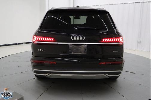 2024 Audi Q7 55 Premium Plus