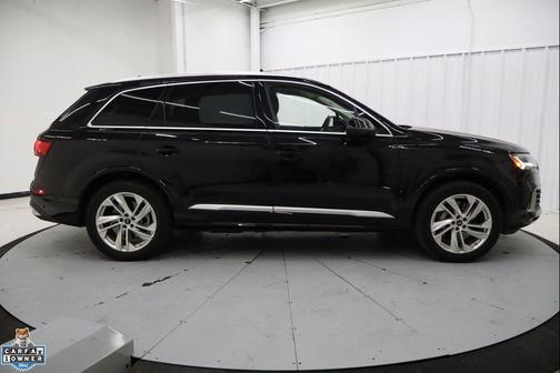 2024 Audi Q7 55 Premium Plus