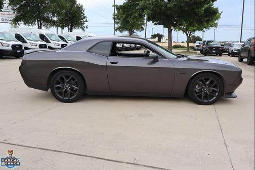 Granite Pearlcoat 2023 Dodge Challenger R/T