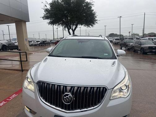 White Frost Tricoat 2017 Buick Enclave Premium