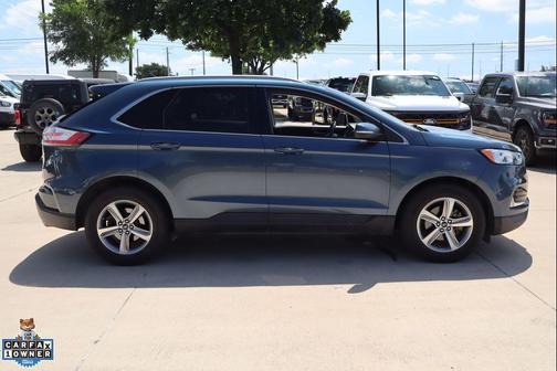 BLUE METALLIC 2019 Ford Edge SEL