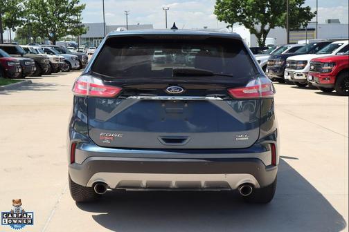 BLUE METALLIC 2019 Ford Edge SEL