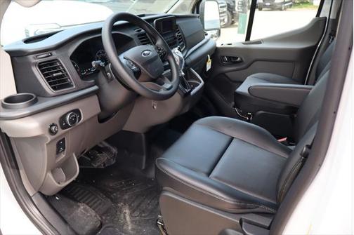 2025 Ford Transit-150 Base