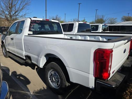 2025 Ford F-250 XL