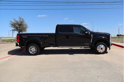 2023 Ford F-450 Lariat