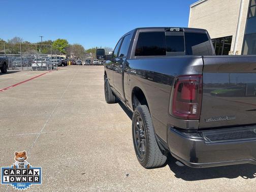 Granite Crystal Metallic Clearcoat 2025 RAM 2500 Laramie Crew Cab 4x4 6'4' Box