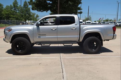 Celestial Silver Metallic 2022 Toyota Tacoma SR5