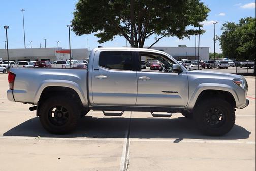 Celestial Silver Metallic 2022 Toyota Tacoma SR5
