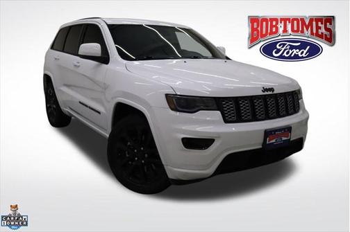 2022 Jeep Grand Cherokee Laredo