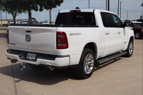 Bright White Clearcoat 2022 RAM 1500 Laramie