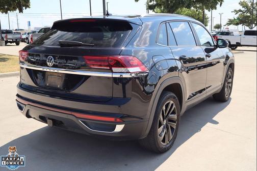 Deep Black 2023 Volkswagen Atlas Cross Sport 3.6L V6 SE w/Technology