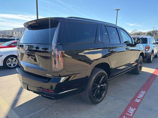 2026 Cadillac Escalade Sport