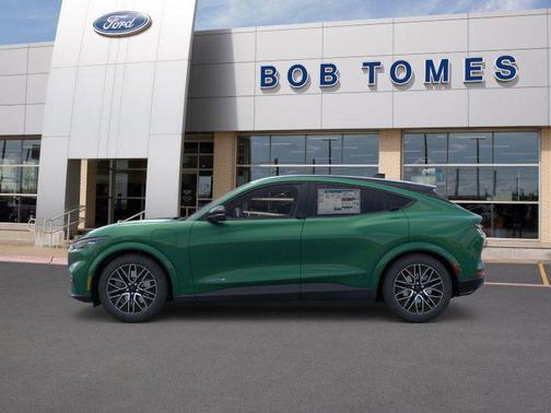 ERUPTION GREEN METALLIC 2026 Ford Mustang Mach-E Premium