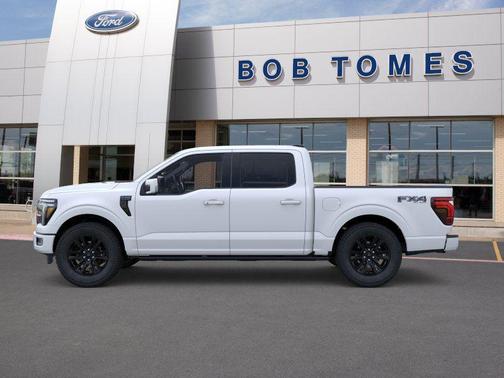 Star White Metallic Tri-Coat 2026 Ford F-150 Platinum